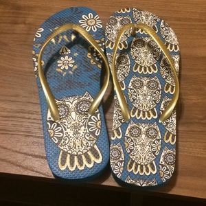 Flip flops NWOT